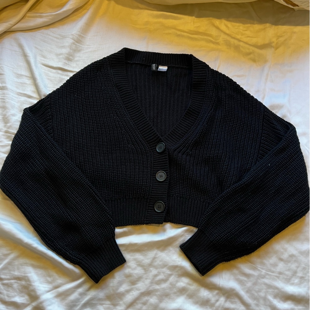 Cropped cardigan